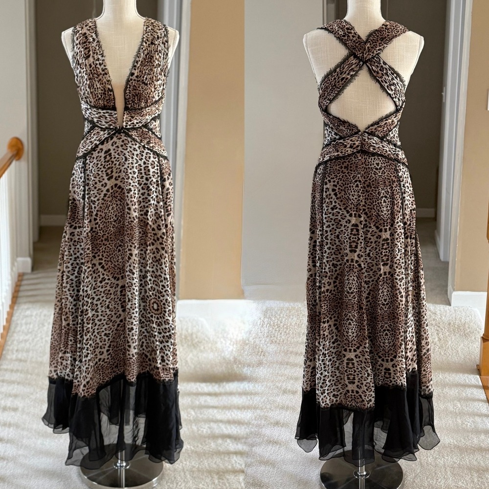 Mandalay Evening Gown Grey Leopard Print Silk V-Neck Maxi Evening Dress - Picture 2 of 16
